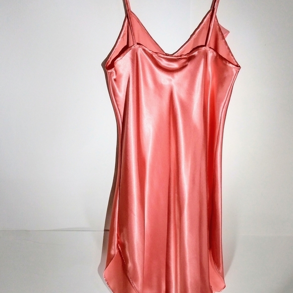 SECRET TREASURES COOL PEACH CHEMISE NWT SIZE SMALL - Picture 3 of 6